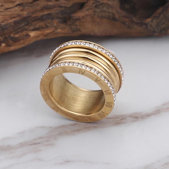 Roman Numeral Swarovski Crystals Stuck Up Eternity Gold Silver Rose Gold Ring - Picture 7 of 16